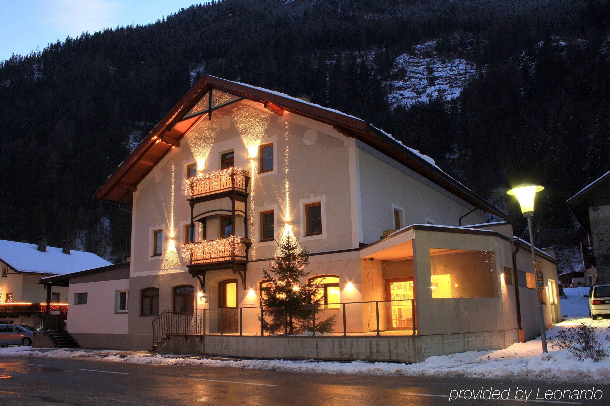 Gasthaus Post Apartamento Matrei in Osttirol Exterior foto